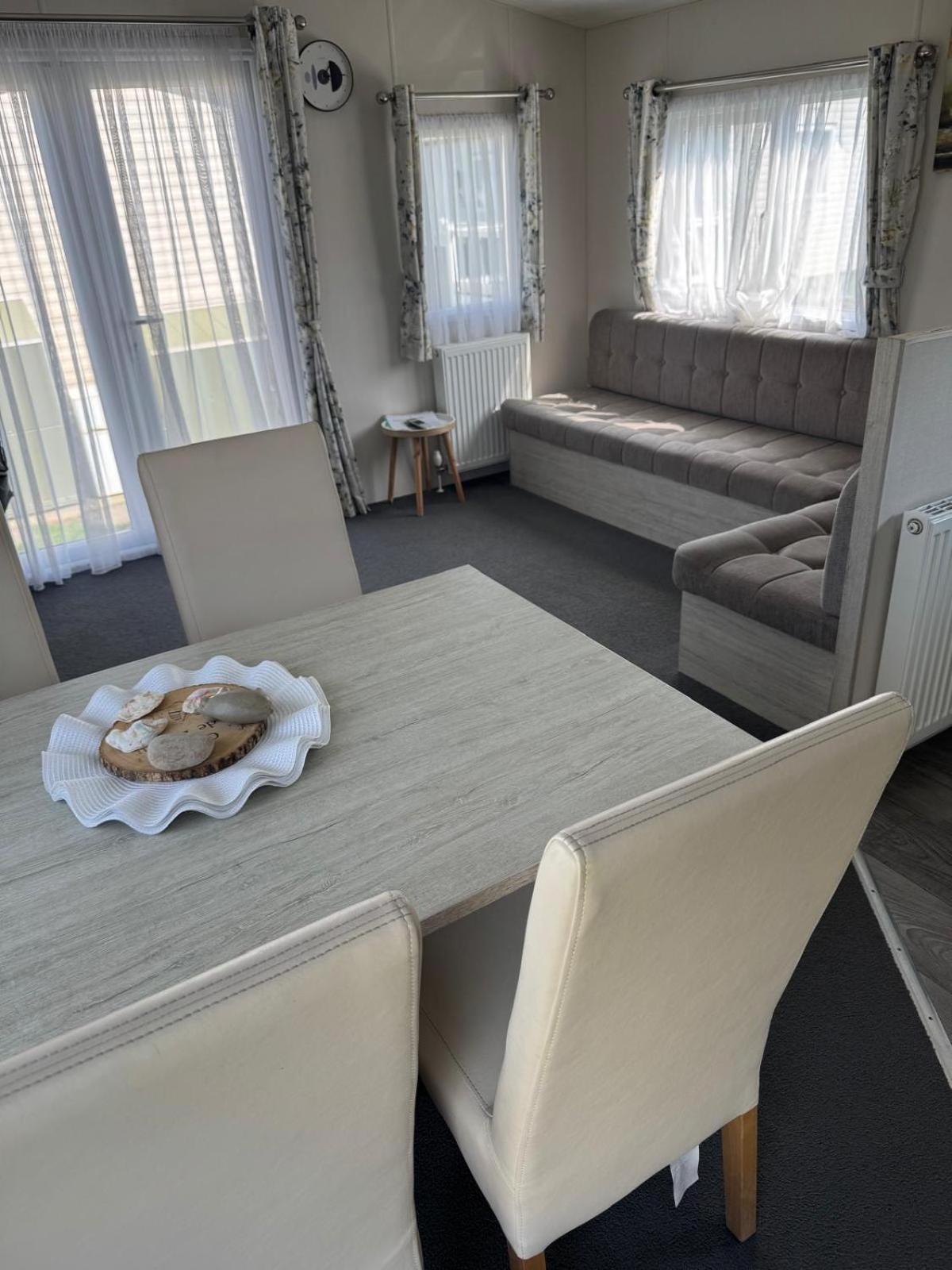 Seaview Holiday Rentals Chestfield Bagian luar foto